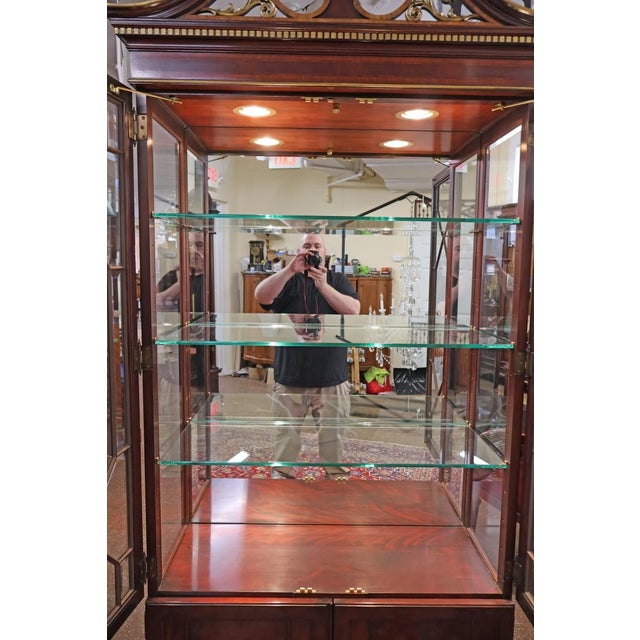 Pair of Karges Mahogany Chinese Chippendale Beveled Crystal Glass Cabinets For Sale - Image 14 of 17