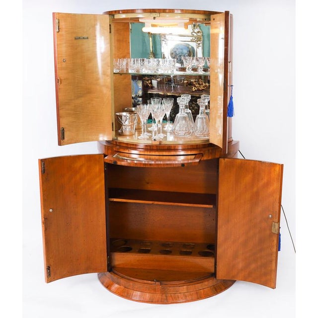 Antique Art Deco Burr Walnut Cocktail Cabinet from Hille, 1920s For Sale - Image 4 of 18