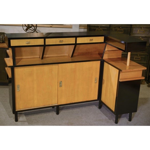 Modern Bar Counter by Jean Prouvé, 1940s, in Good conditions. Designed 1920 to 1949 This piece is designed in the style of...