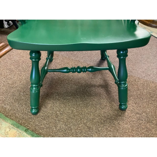 20th Century Ethan Allen Windsor Chair For Sale In New York - Image 6 of 9