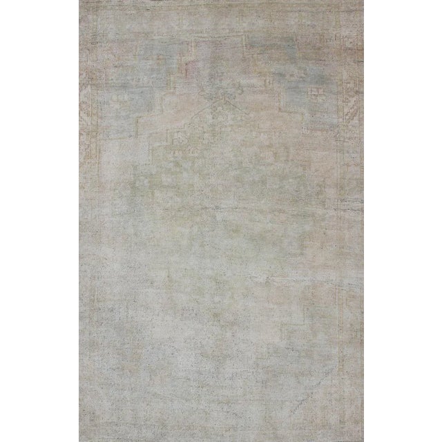 Traditional Mid 20th Century Vintage Turkish Oushak Rug With Understated Design and Muted Tones For Sale - Image 3 of 10