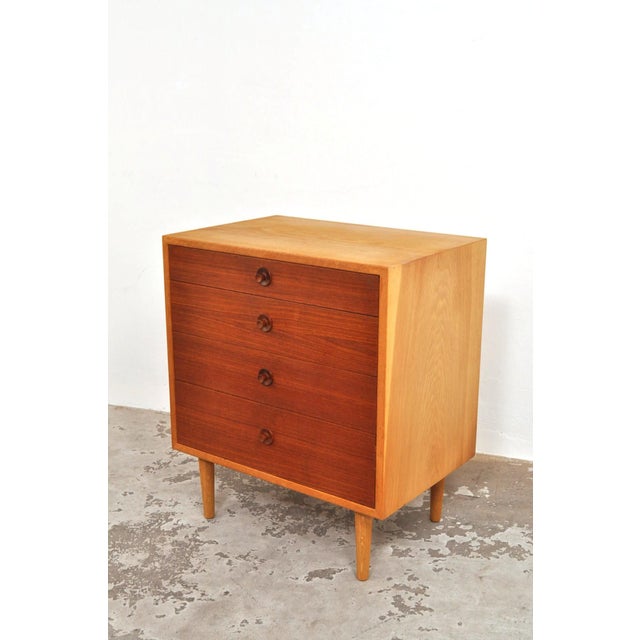 Wood Danish Oak and Teak Chest of Drawers by Børge Mogensen for Karl Andersson & Söner, 1960s For Sale - Image 7 of 11