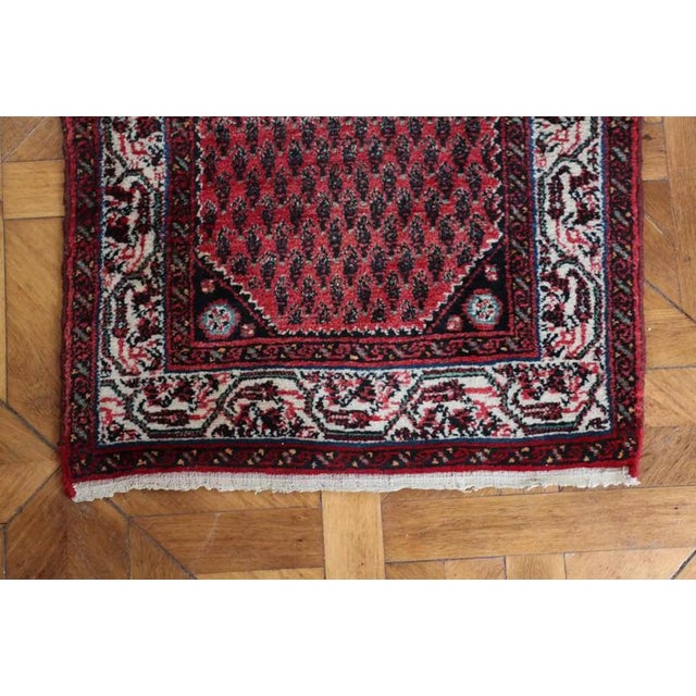 Hand-knotted Sarough Mir rugs. Classic pattern and color for this area around the village of Sarough. High-quality wool on...