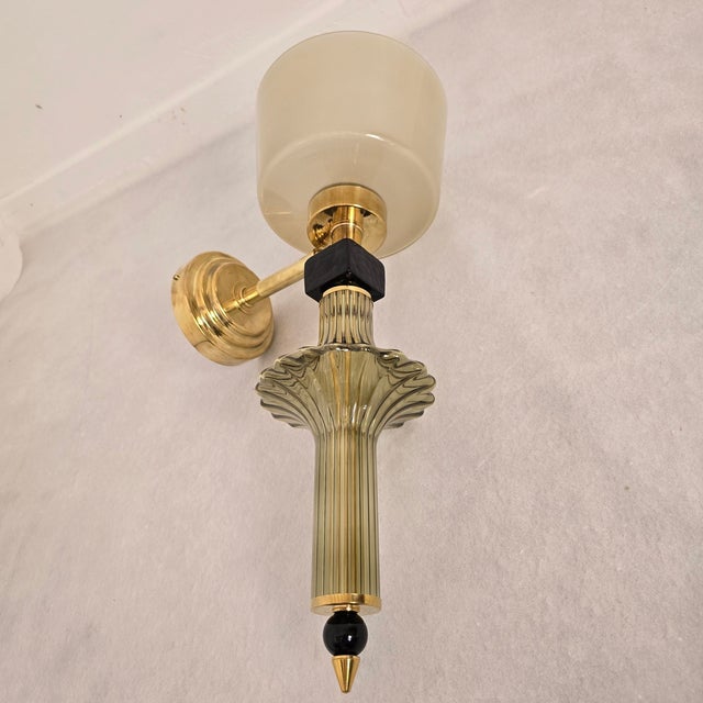 1990s 1990s Mid-Century Modern Olive Green and Beige Murano Glass Sconces - Pair For Sale - Image 5 of 9