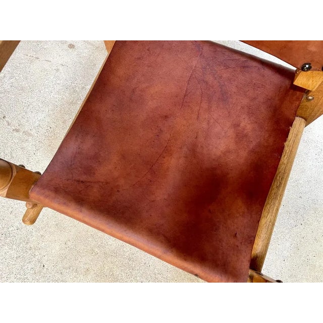 South American Brutalist Leather & Oak Safari Chair, Colombia, 1960s For Sale - Image 10 of 13