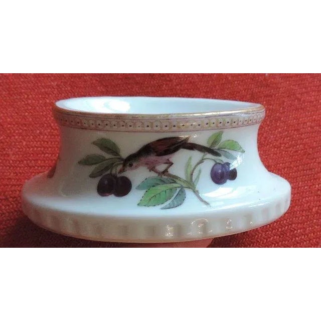 19th Century German Berlin KPM Porcelain Butterflies & Birds Salt Cellar Decorated For Sale In New York - Image 6 of 11