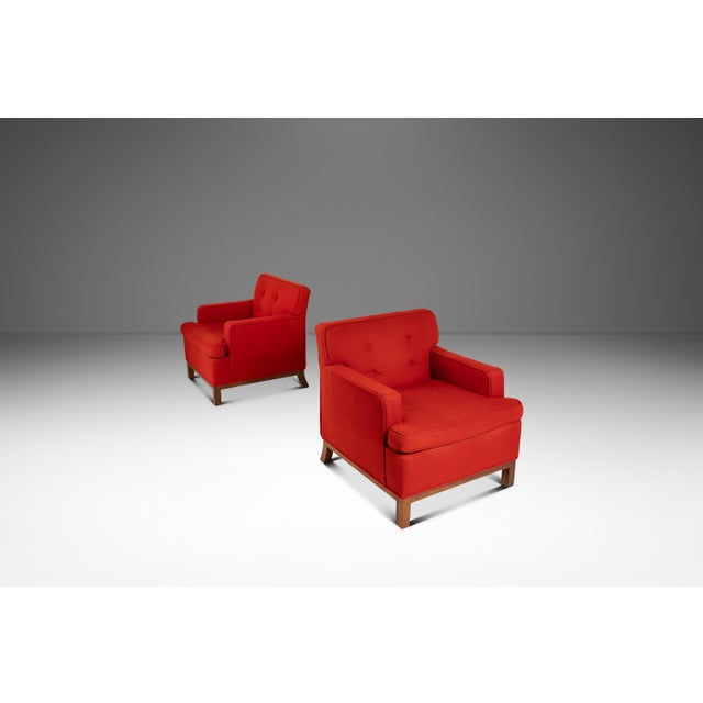 Introducing an ultra-stylish set of oversized, neoclassical revival lounge chairs crafted in the manner of T.H. Robsjohn-...