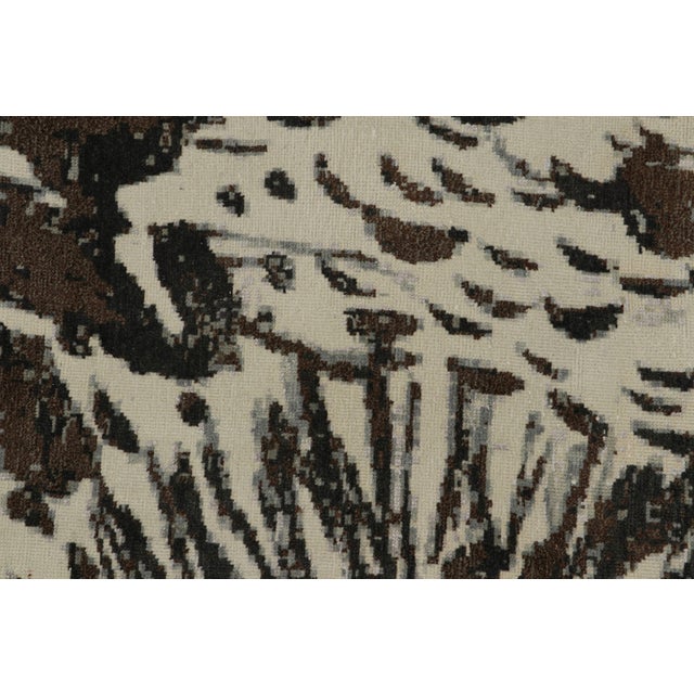 Rug & Kilim’s Modern Art Deco Style Rug in White and Black Abstract Pattern $9,800 For Sale In New York - Image 6 of 7