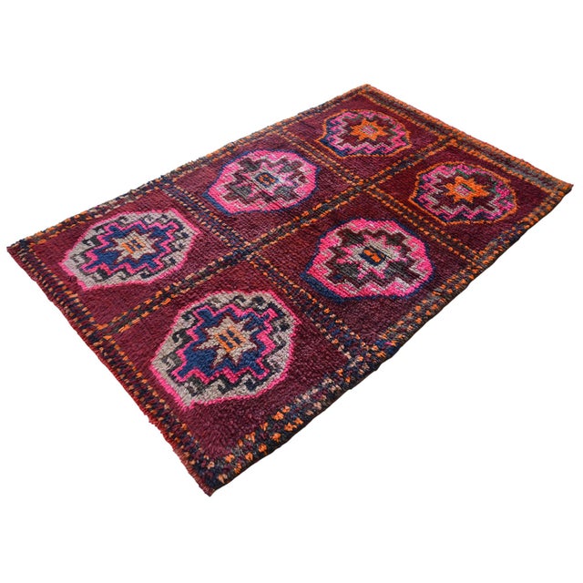 Textile Deep Burgundy & Hot Pink Vintage Rug | 4x6 Turkish Rug Geometric Wool Kilim | Mid Century Tribal Accent - 3′10″ X 6′3″ For Sale - Image 7 of 11