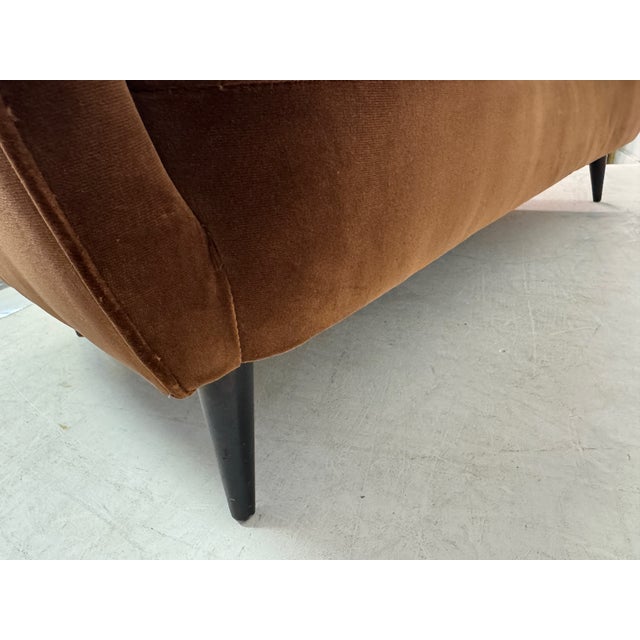 Italian Curved Sofa in Cotton Velvet, 1950s For Sale - Image 4 of 12