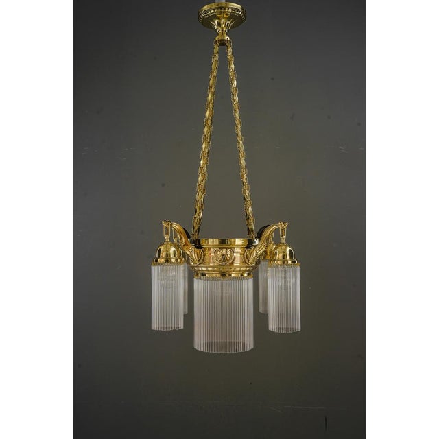 Brass polished and stove enameled the glass sticks are replaced ( new ) Up to 250V (Europe/UK Standard).The wiring of this...