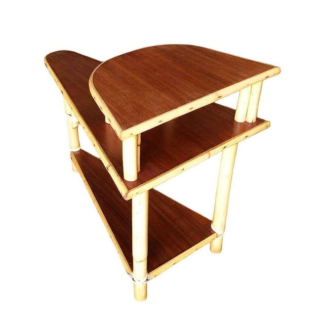 Wood 1950s Restored Mid-Century 3-Tier Wedge Side Lamp Table W/ Mahogany Tops For Sale - Image 7 of 10