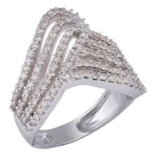 Diamond Ring in 14k gold For Sale