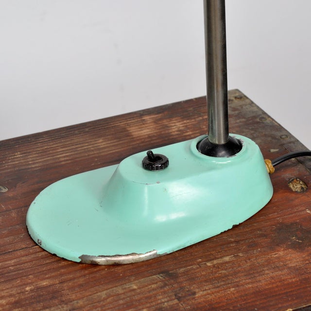Green Vintage Art Deco Streamline Moderne Style Desk Lamp, 1940s For Sale - Image 8 of 10