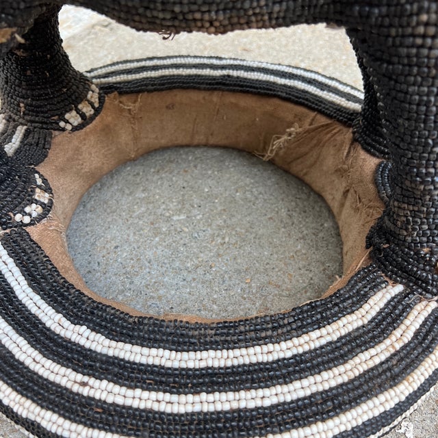 1970s Black and White Hand Beaded African Style Stool For Sale In Atlanta - Image 6 of 6