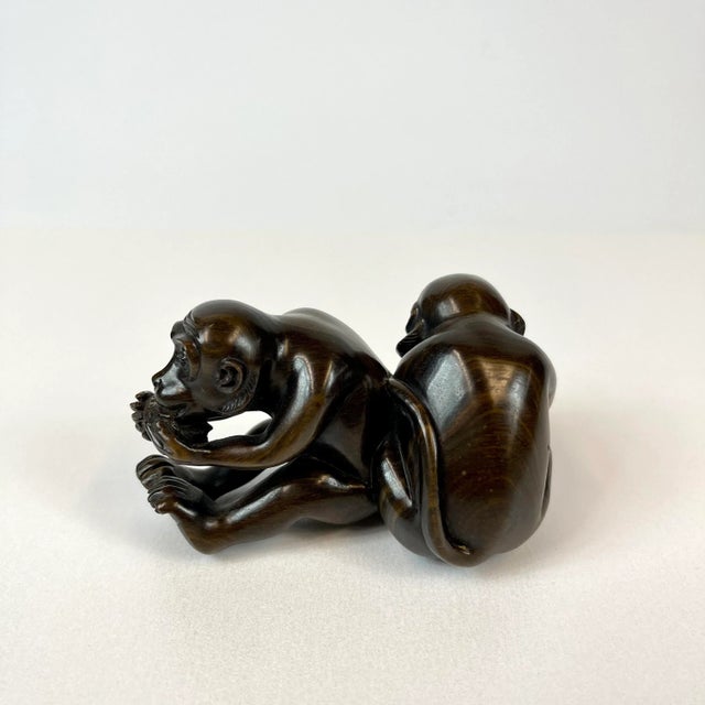 Early 21st Century Two Hand Carved Monkeys in Hardwood For Sale - Image 5 of 8