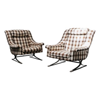 Grand Prix Armchairs by Maurice Calka for Arflex, 1960s, Set of 2 For Sale