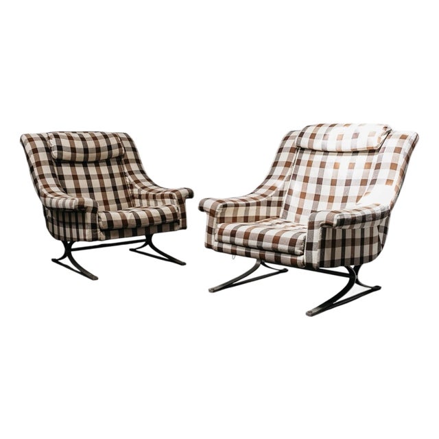 Grand Prix Armchairs by Maurice Calka for Arflex, 1960s, Set of 2 For Sale