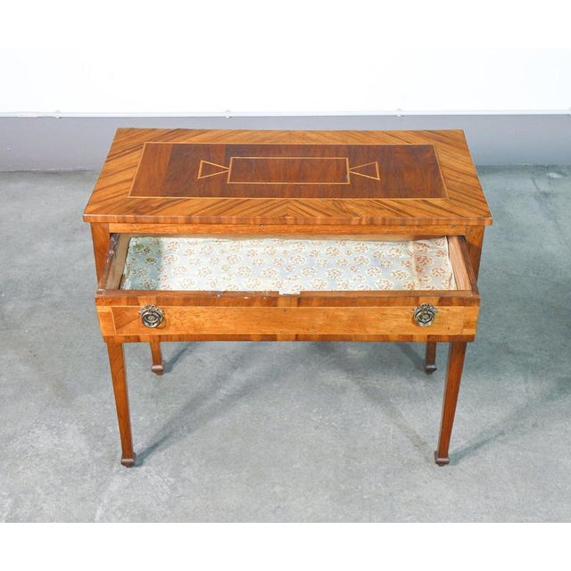 Louis XV Desk in Inlaid Walnut. 1700 For Sale - Image 15 of 18