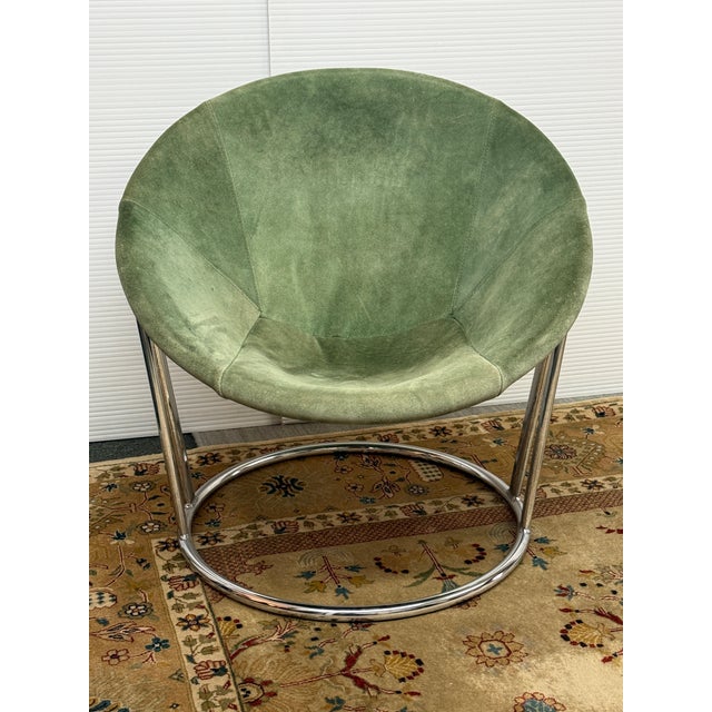 Design Plus Gallery presents the Balloon Chair from Lusch & Co. This chair combines unconventional design with amazing...