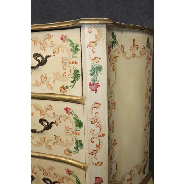 Vintage Italian Venetian Style Creme Painted Decorated and Gilt Commode C. 1950s For Sale - Image 14 of 14