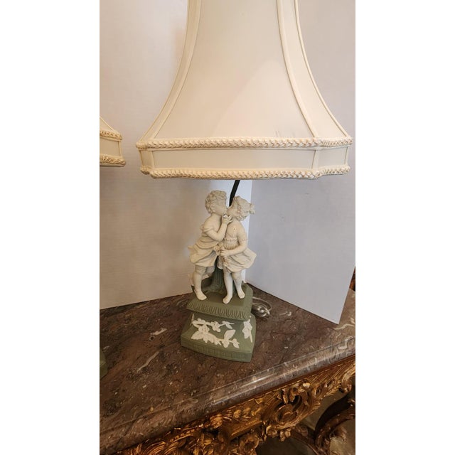 Neoclassical Pair of Early 20th Century Cameo Jasperware-Style Porcelain Lamps For Sale - Image 3 of 12