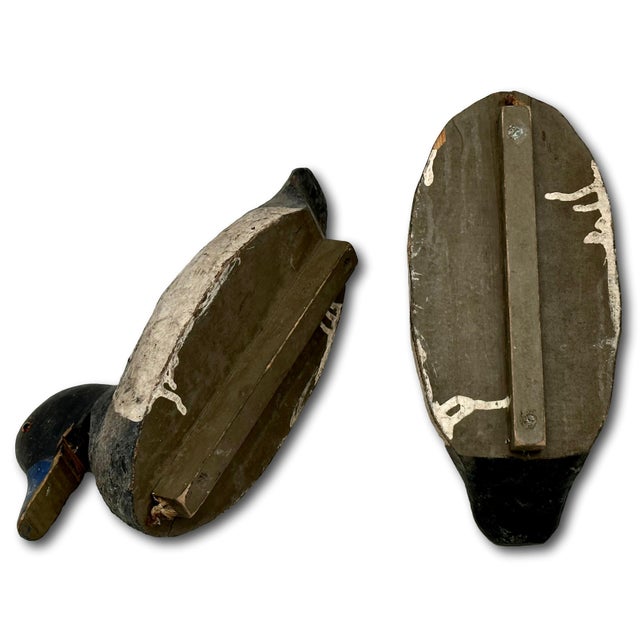 Nice Original Pair of Antique American Primitive Hand Carved & Painted Wood Duck Hunters Working Decoys Circa 1920s For Sale - Image 4 of 18