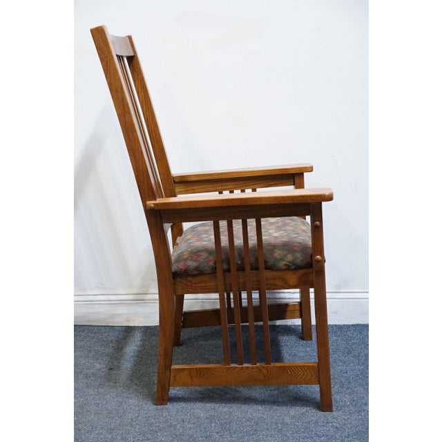 Late 20th Century Nichols & Stone Quarter Sawn Oak Mission Style Arts & Crafts Dining Arm Chair 4033-0460 / 796-4014 For Sale - Image 5 of 10