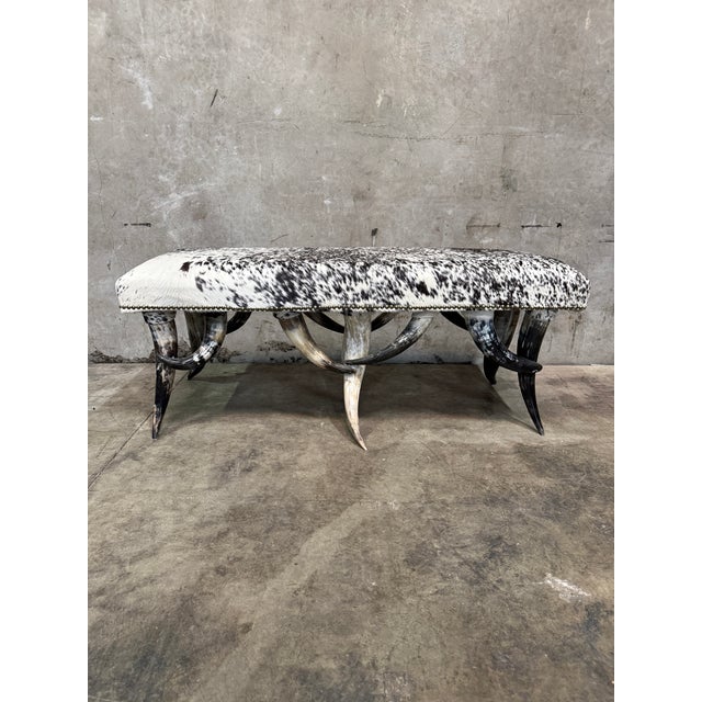 1970s Steer Horn Bench Cowhide Seat Nailhead Western Ranch Longhorn Speckled 48in For Sale - Image 11 of 12