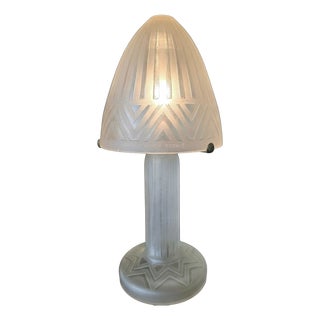 French Art Deco Mushroom Lamp in Frosted Glass from Daum, 1930 For Sale