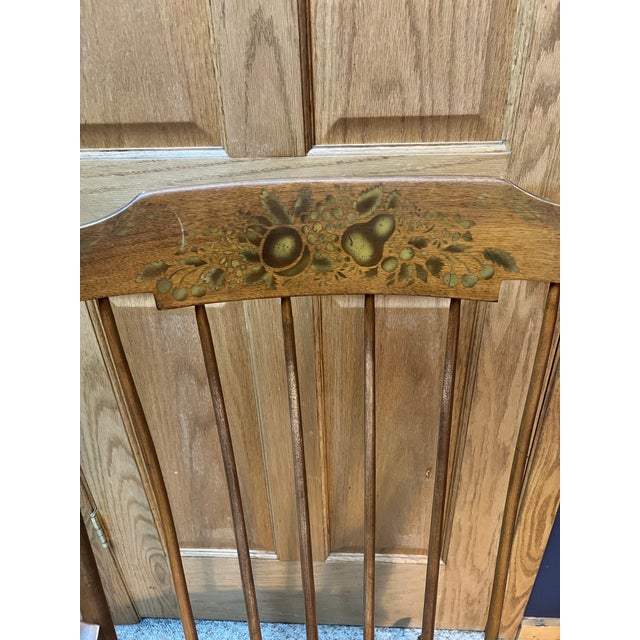 1950s Vintage Nichols & Stone Boston Rocker – Gardner, Mass – Hand-Painted Fruit & Floral Crest For Sale - Image 5 of 10