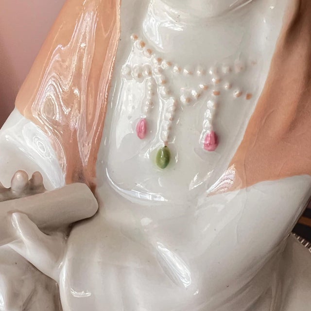 1940s Guanyin porcelain accent lamp on wooden base // vintage goddess lamp // chinoiserie lamp // designer lighting // table lamp // For Sale - Image 13 of 17