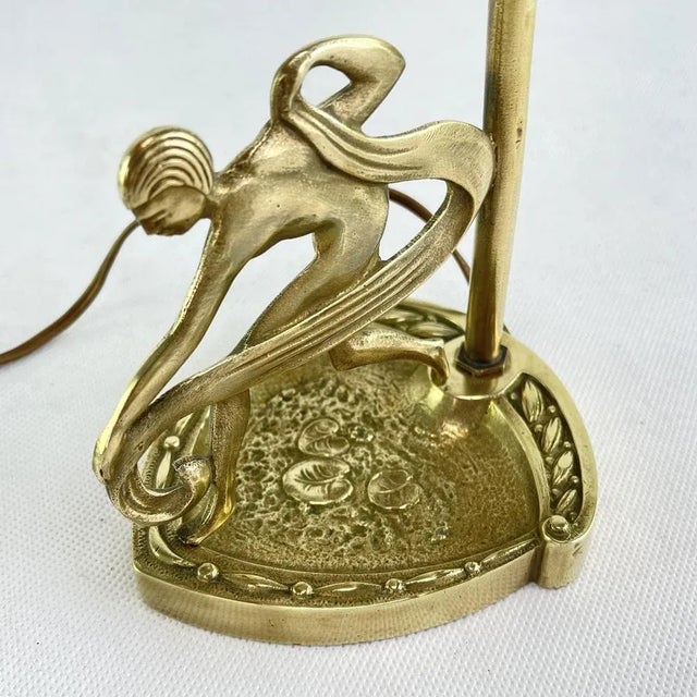 Art Deco Table Lamp with Dancer in Glass Paste attributed to Schneider, 1930s For Sale - Image 4 of 8