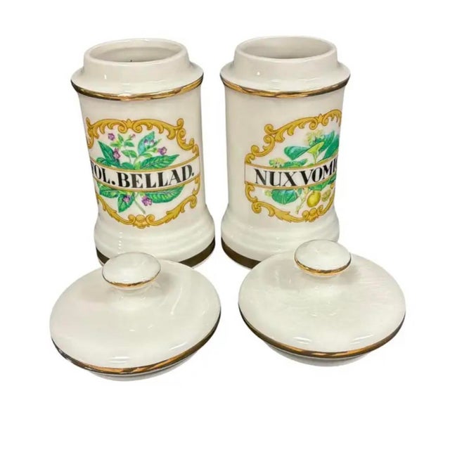 Mid 20th Century Pair of Vintage Apothecary/Pharmacy Jars With Lids For Sale - Image 5 of 9