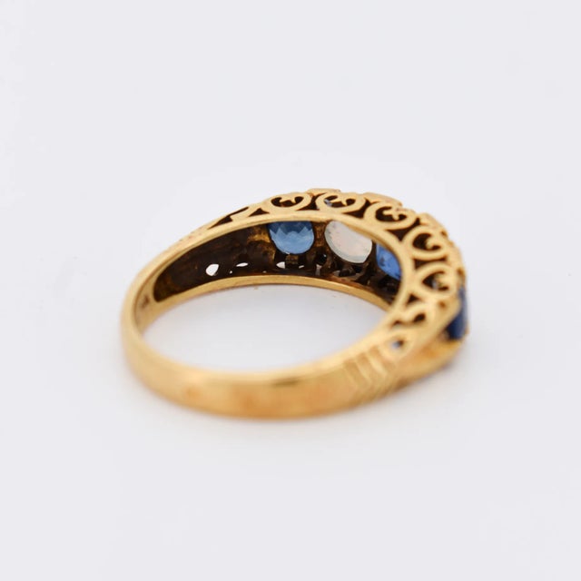 Mid 20th Century Vintage Garter Ring in Gold, Sapphires, Opals and Diamonds, Size 3.75 For Sale - Image 5 of 6