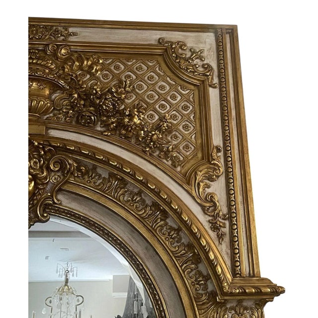 Monumental Third Quarter of 19th Century Italian Hand-Carved & Water-Gilt Mirror For Sale In Los Angeles - Image 6 of 8