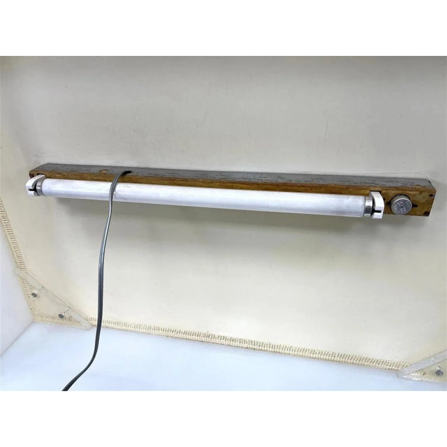 Cream Vintage Mid Century Modern Light-Up Cocktail Table With Lacquered Woven Top For Sale - Image 8 of 9