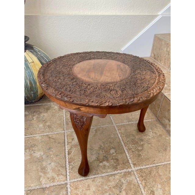 Transitional Hand Carved Mid 20th-Century Shells & Foliates Teak Accent Table For Sale - Image 3 of 13