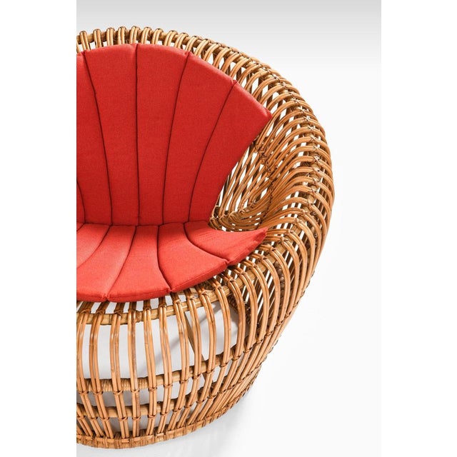Wood Easy Chair in Cane, Fabric and Rattan by Franco Albini, 1950s For Sale - Image 7 of 8
