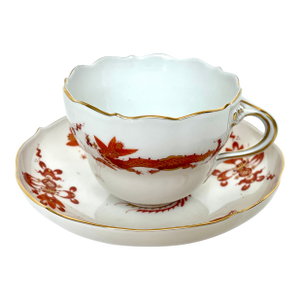 Late 20th Century Meissen Porcelain Red Dragon Gold Trim Breakfast Cup and Saucer