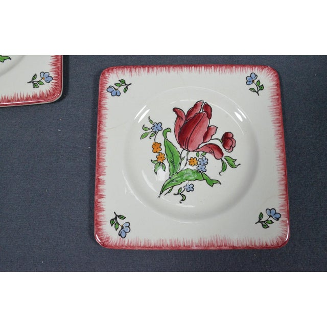 French 1950s Gien France “Lorraine” Floral Faience Dessert & Serving Set, 8 Pieces For Sale - Image 3 of 16