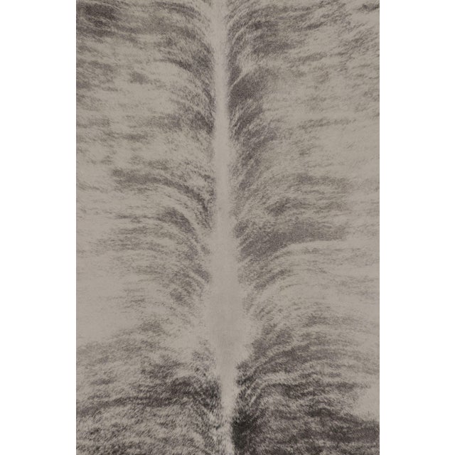 Rug & Kilim’s Large Cowhide Rug in Light Gray and Cream Tones For Sale In New York - Image 6 of 8