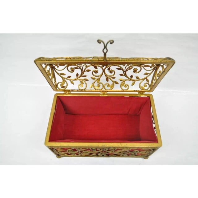 Late 20th Century Vintage Hollywood Regency Style Gold Gilt Metal Red Jewelry Trinket Storage Box For Sale - Image 9 of 12