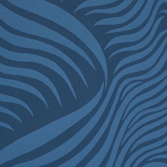 Schumacher Schumacher Sauvage Wallpaper in Navy For Sale - Image 4 of 5