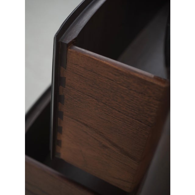 1990s Pair Baker Milling Road French Style Commode Chests For Sale - Image 5 of 18