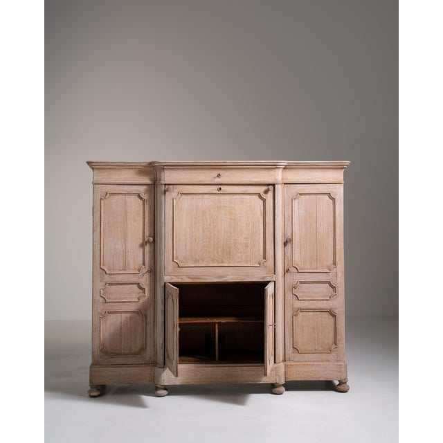 19th Century Fine French Oak Secretary Cabinet For Sale - Image 10 of 18