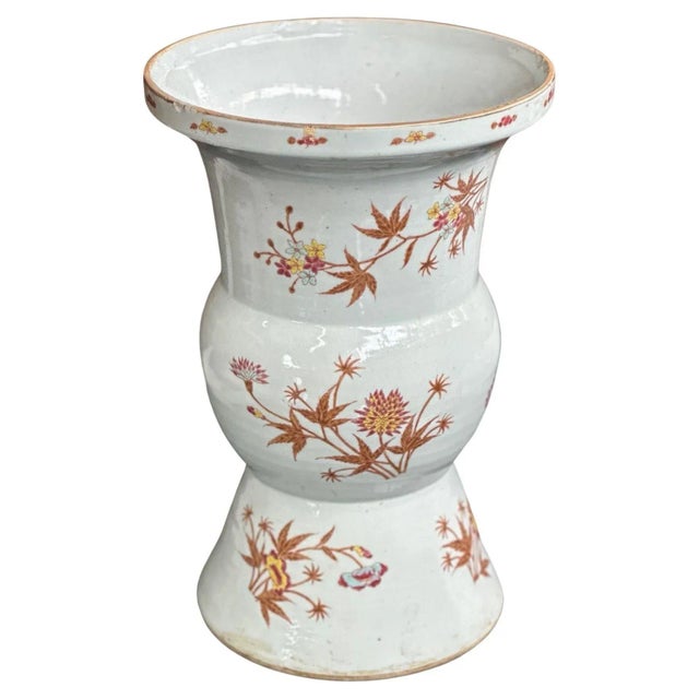19th Century Chinese Porcelain Vase With Botanical Details For Sale In Los Angeles - Image 6 of 6