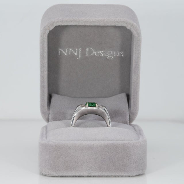 2Ct Tsavorite Garnet Ring With Natural Diamond Accents: Solid 14k Gold, 9x6.5mm, Size 6.75 For Sale - Image 4 of 9