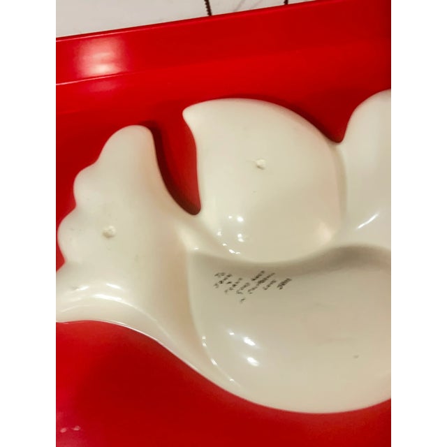 White Vintage Holiday Pop Art Peace Dove White Ceramic Candy Dish Catchall For Sale - Image 8 of 9