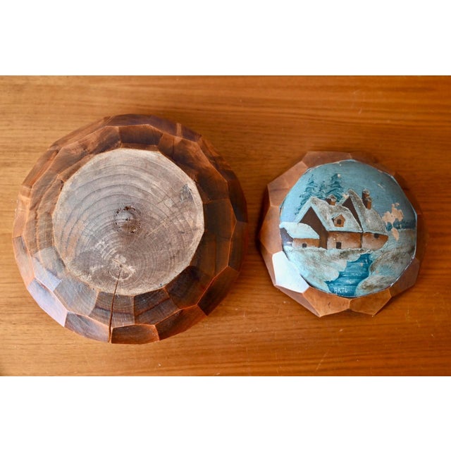 Mid-20th Century Carved Wooden Lidded Box, 1960s For Sale - Image 6 of 10